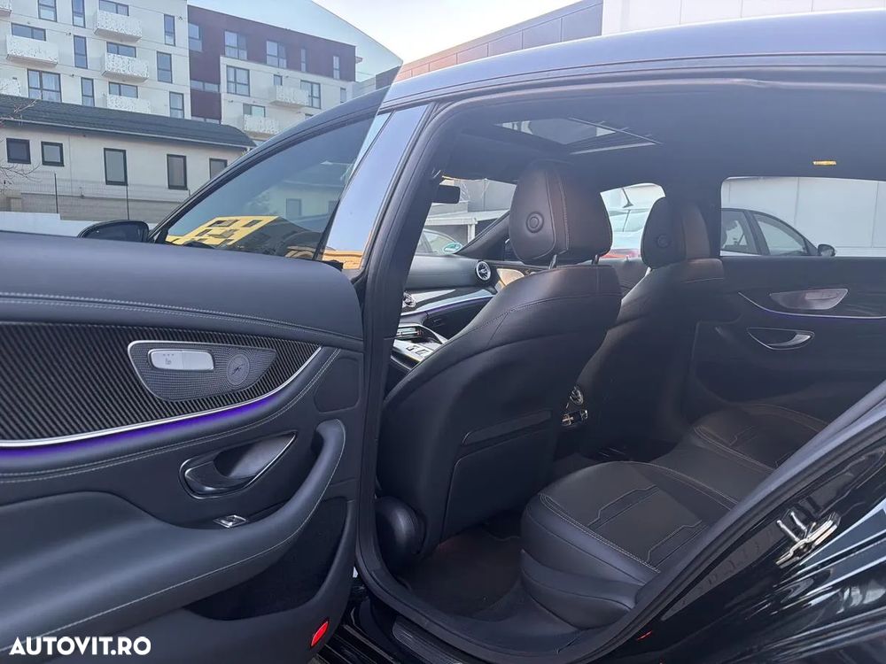 Mercedes-Benz AMG GT 53 4MATIC+ MHEV - 12