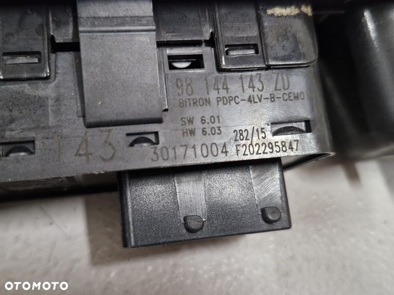 PEUGEOT 3008 I 1 LIFT PANEL PRZEŁĄCZNIK SZYB LEWY PRZÓD 98144143ZD - 10