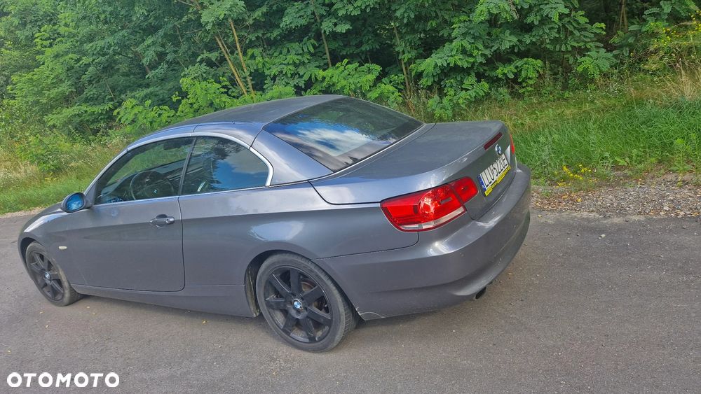 BMW Seria 3 320d - 24