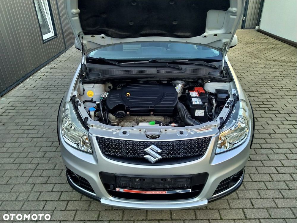 Suzuki SX4 1.6 Comfort 4WD - 12