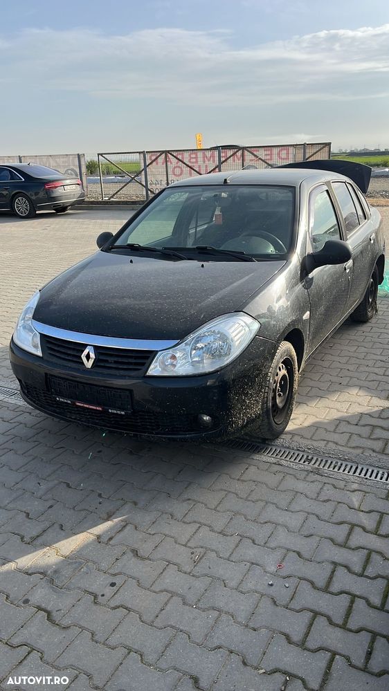 Dezmembram Renault Clio Simbol 1.2 benzina din 2011 - 2
