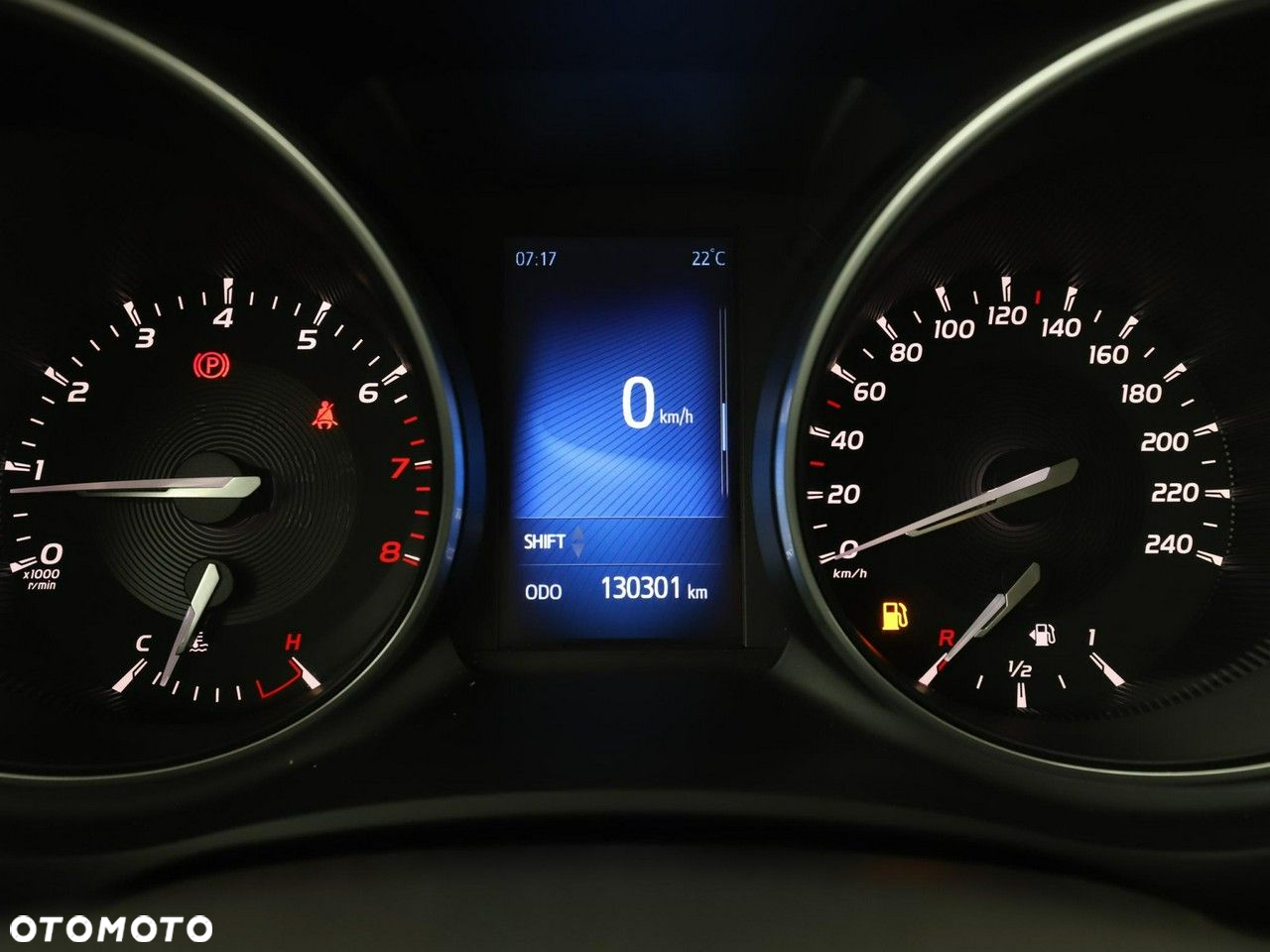 Toyota Avensis 1.8 Business Edition - 22