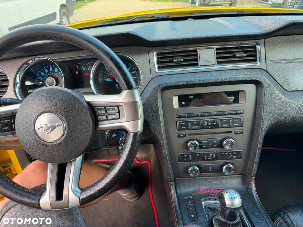 Ford Mustang 3.7 V6 - 14