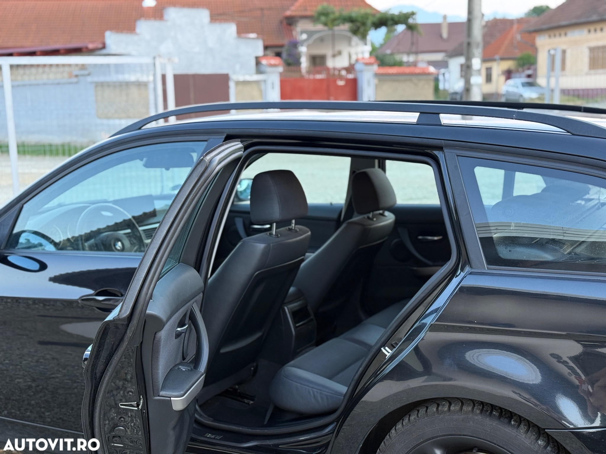 BMW Seria 3 318d Touring - 5