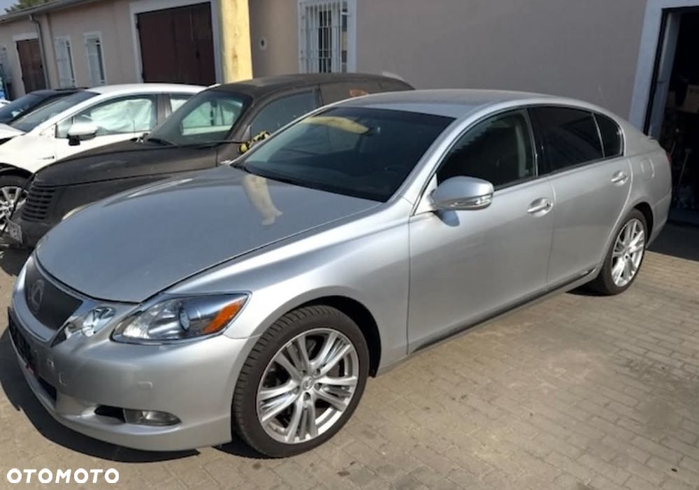 Lexus GS 450h - 9