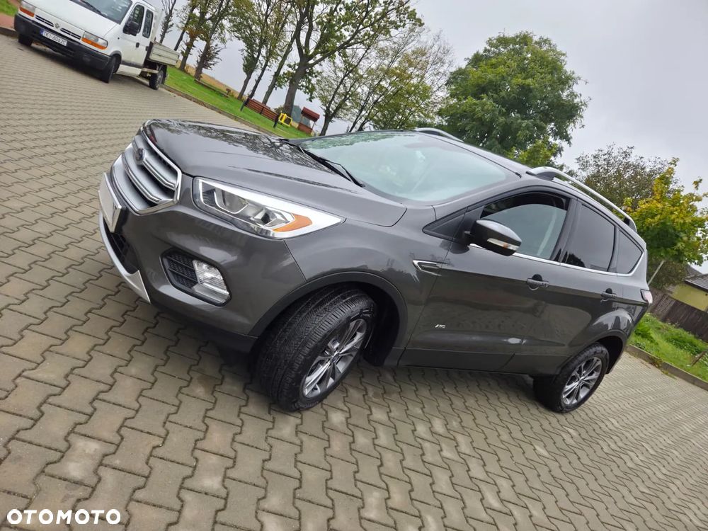 Ford Kuga 2.0 TDCi 4WD Trend - 11