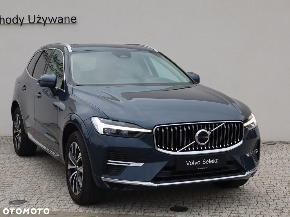 Volvo XC 60 B4 D AWD Plus Bright - 10