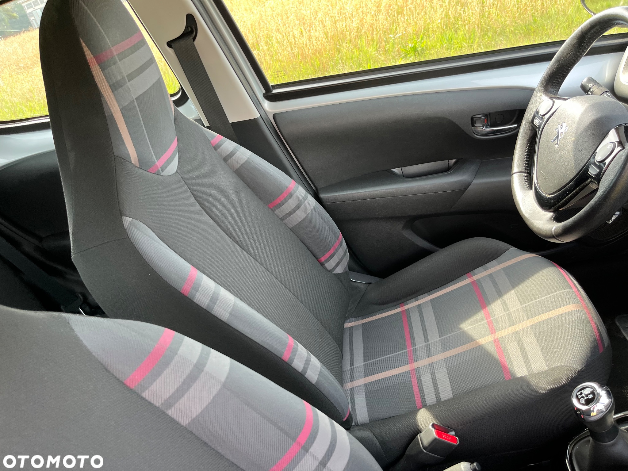 Peugeot 108 - 17