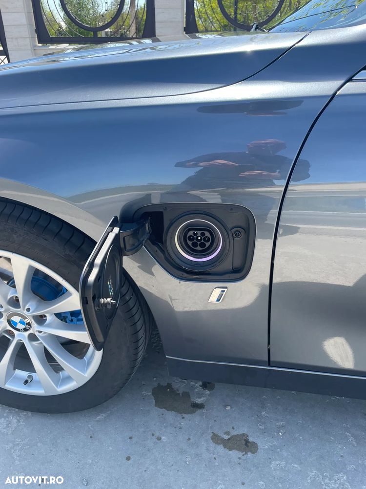 BMW Seria 3 330e iPerformance Luxury Line - 8