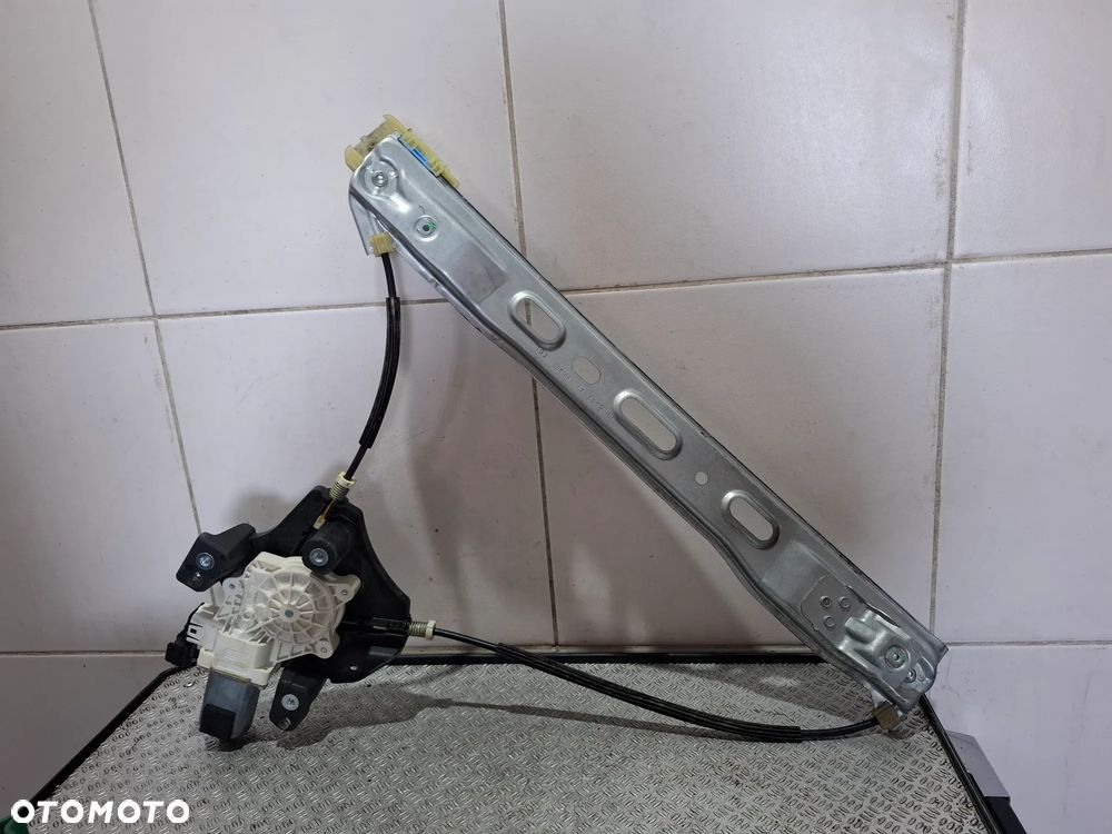 Mechanizm podnośnik szyby drzwi prawy przód Ford Transit Connect 2019 rok - 3