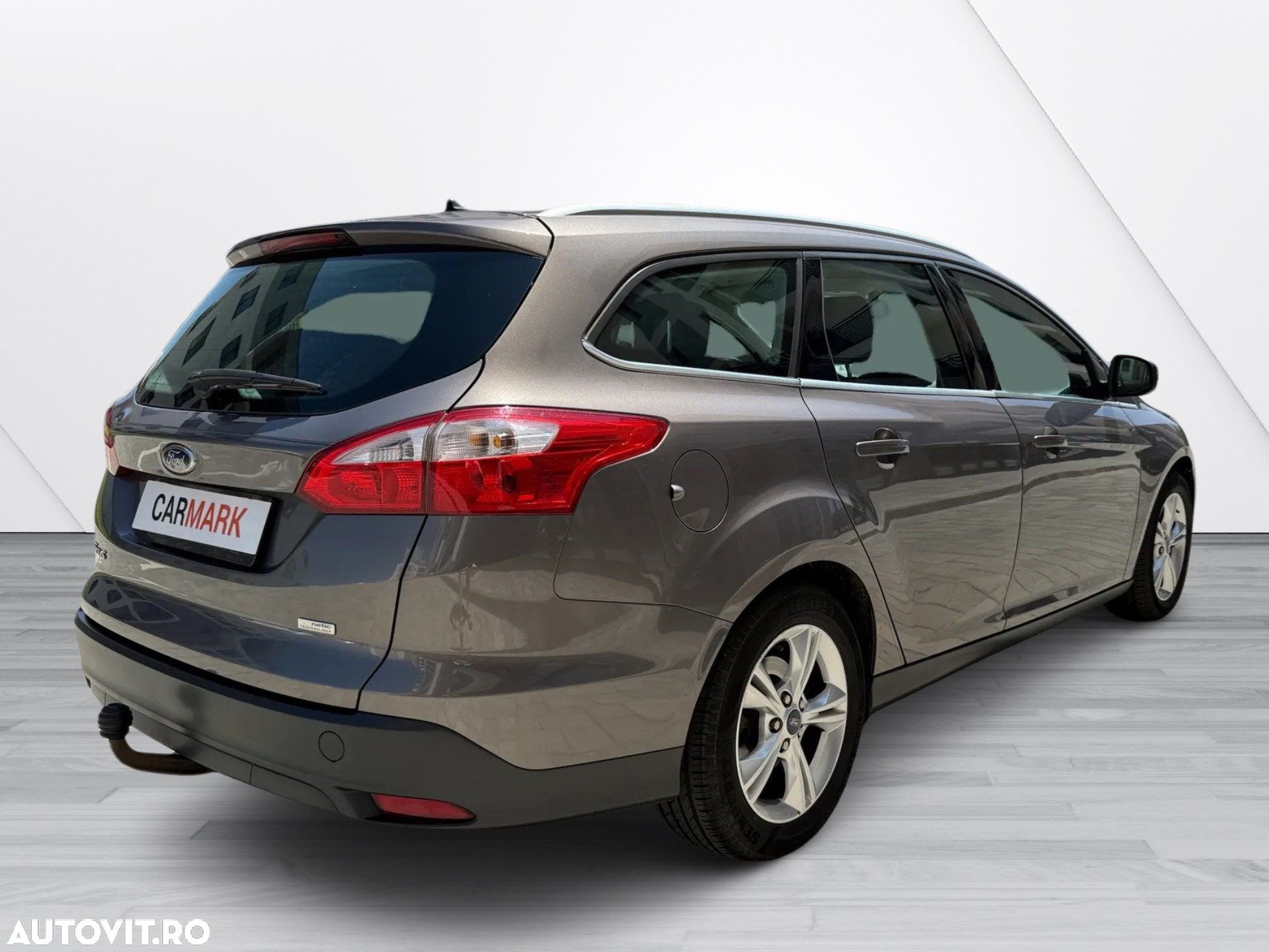 Ford Focus Turnier 1.0 EcoBoost Start-Stopp-System Champions Edition - 6