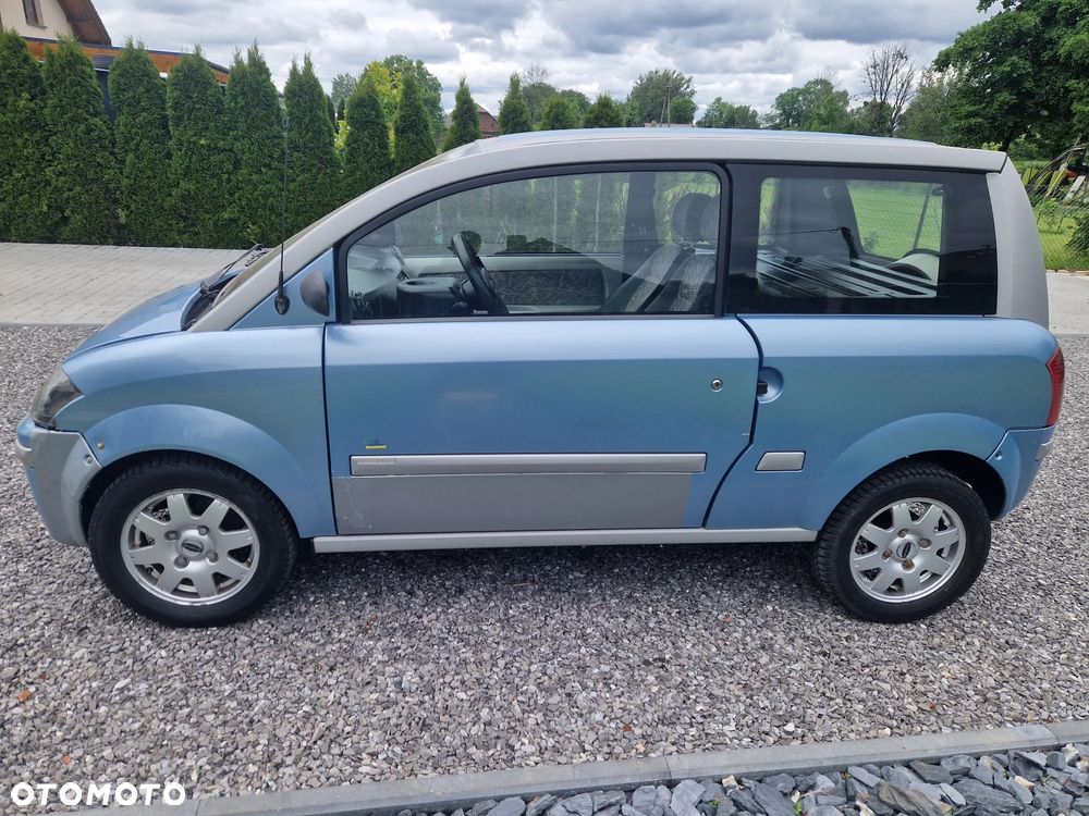 Microcar MC - 6