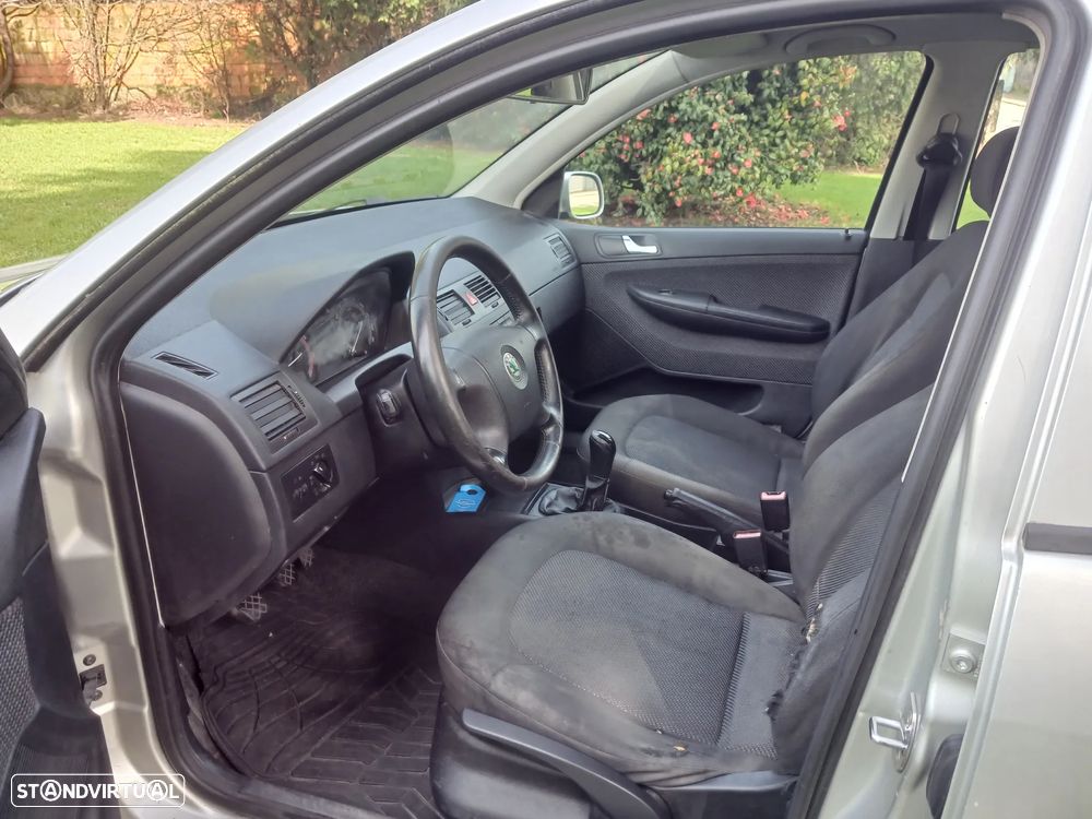 Skoda Fabia Break 1.2 Attractive - 12