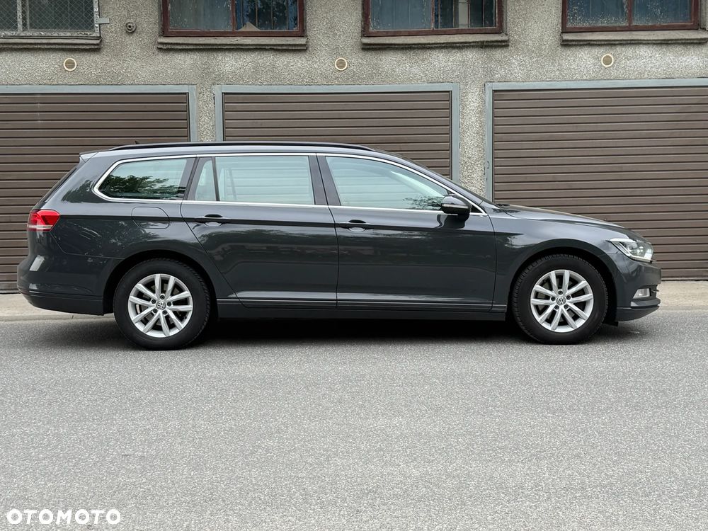 Volkswagen Passat - 7
