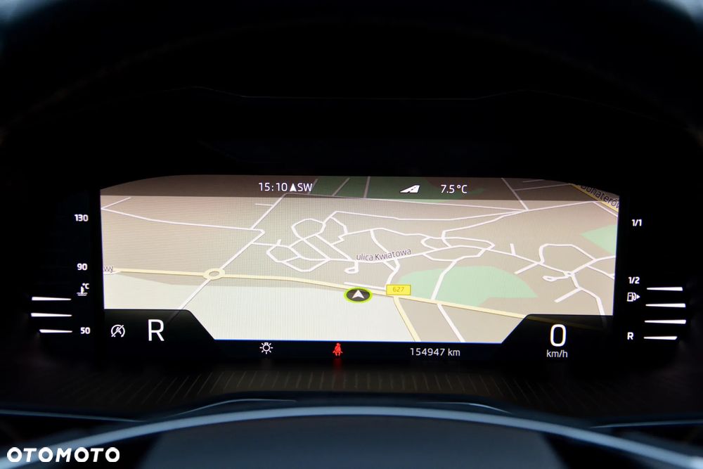 Skoda Superb 2.0 TDI DSG L&K - 30