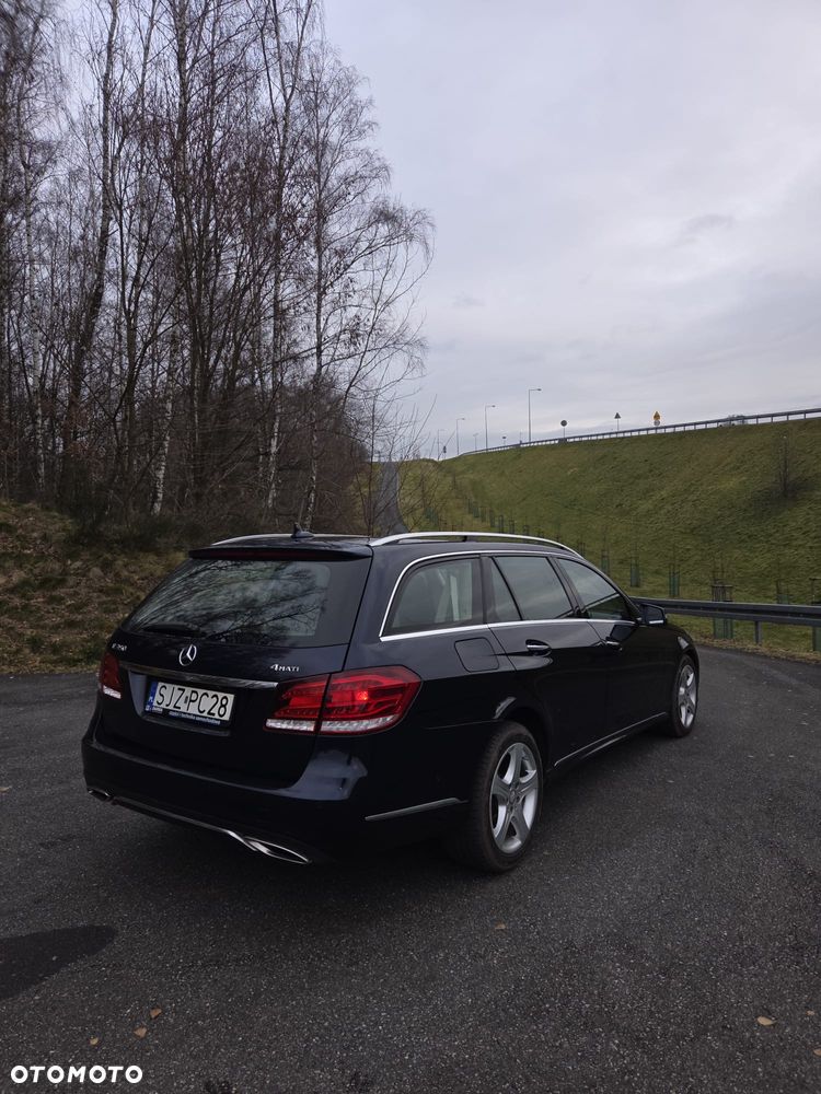 Mercedes-Benz Klasa E 350 4Matic 7G-TRONIC - 3