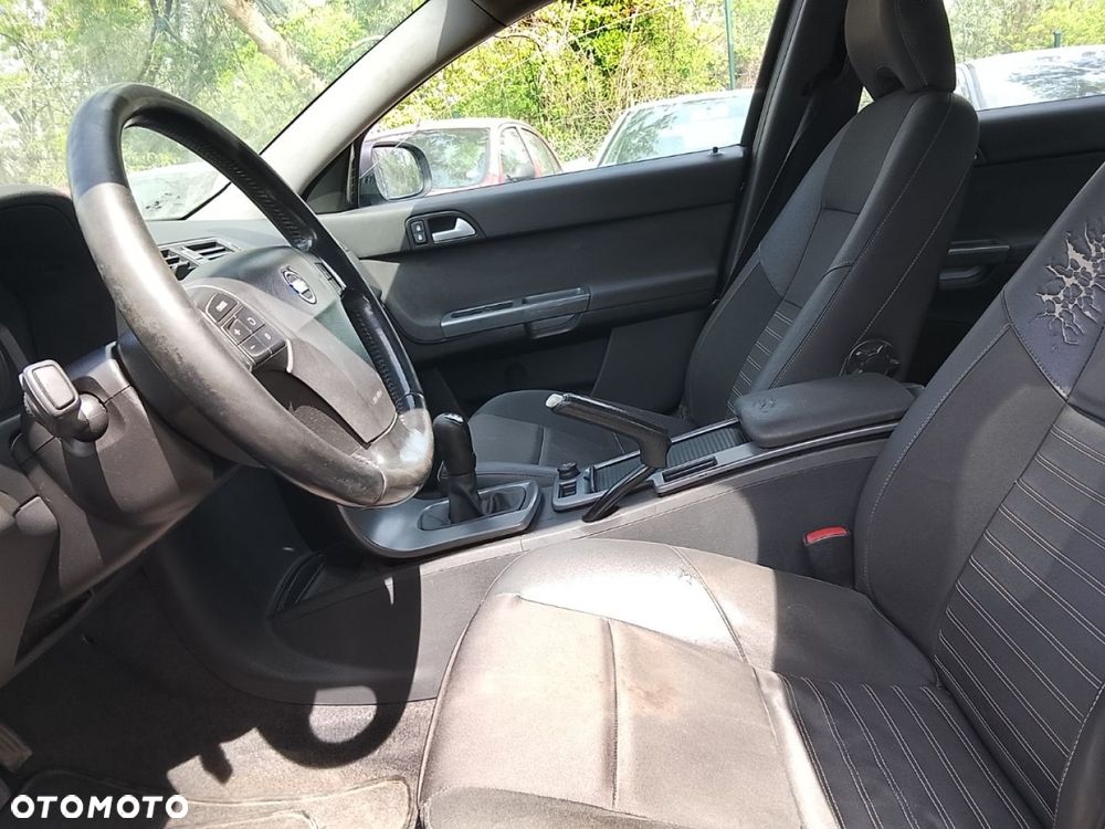 Volvo S40 - 9