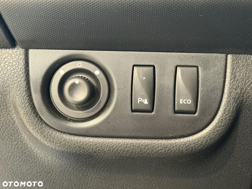 Dacia Sandero 0.9 TCe Laureate S&S Easy-R - 31