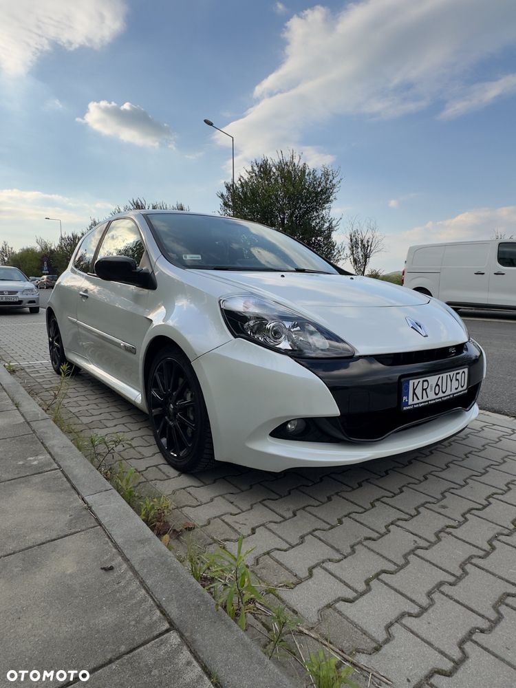 Renault Clio 2.0 16V Sport - 3
