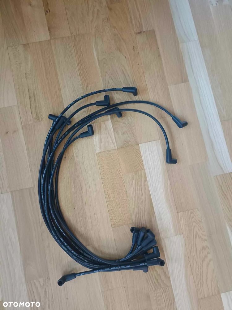 NOWE kable przewody zapłonowe GM 5.0 5.7 v8 CHEVROLET GMC chevy c/k pickup c1500 c2500 c3500 k1500 k2500 k3500 silverado suburban tahoe 1500 2500 3500 YUKON SIERRA 5.0L 5.7L benzyna sbc 350CU OMC - 4