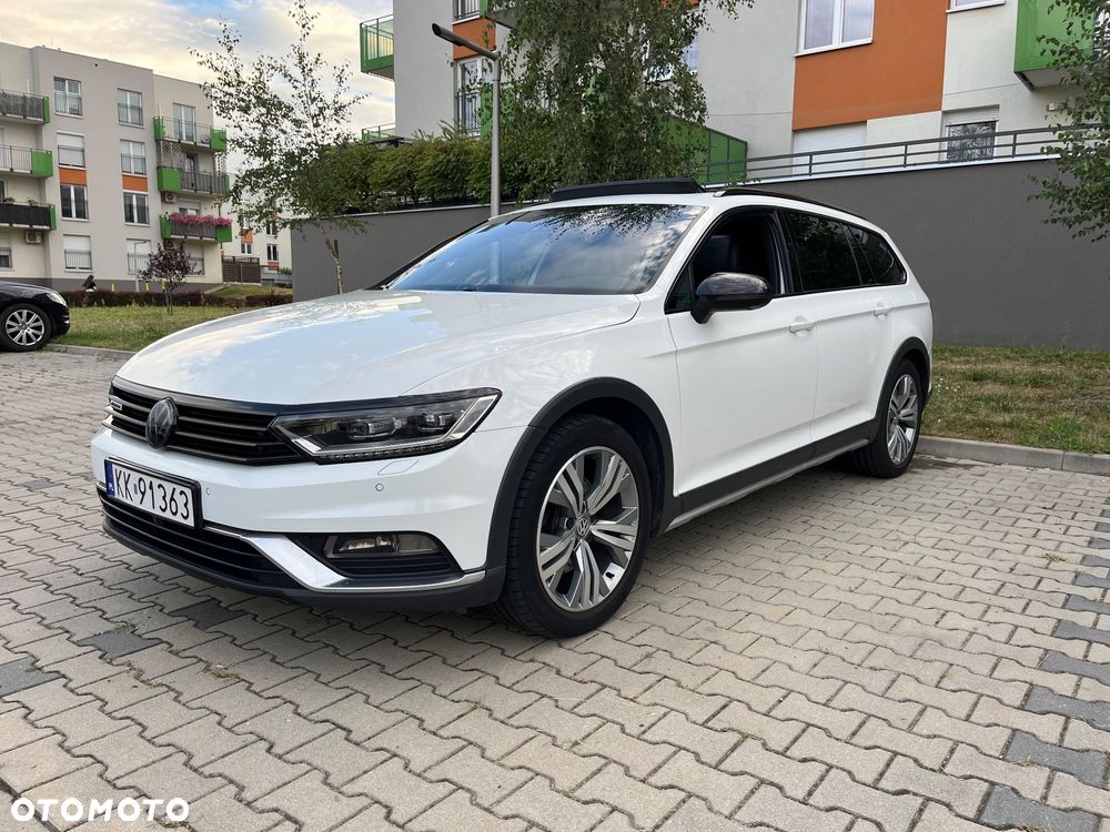 Volkswagen Passat Alltrack - 11