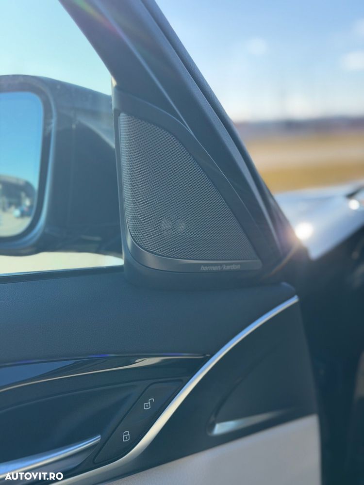 BMW Seria 5 530i xDrive AT - 13