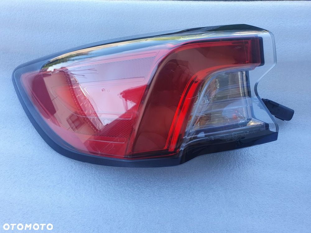 Lampa tył tylna lewa Ford Kuga MK3 rok 19-