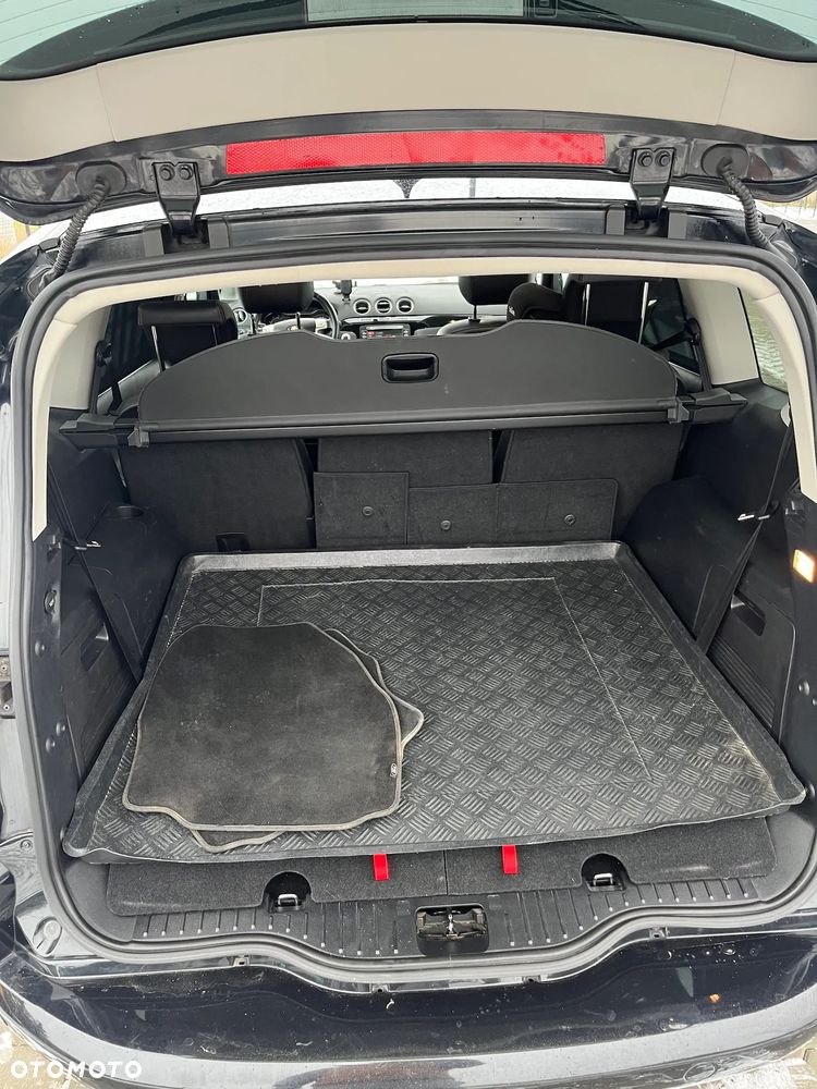 Ford S-Max 2.0 TDCi DPF Titanium X - 15