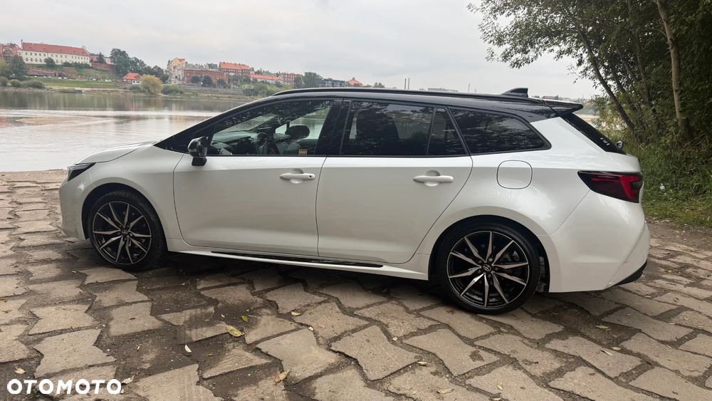 Toyota Corolla 2.0 Hybrid GR Sport - 4