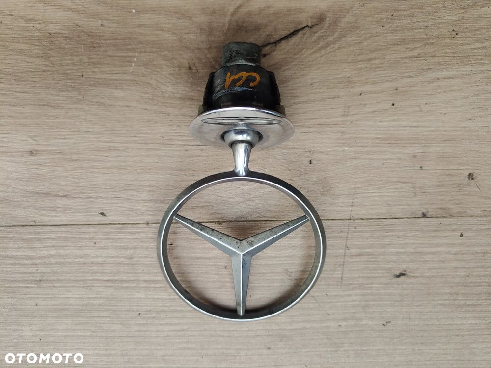 MERCEDES W210 W211 W220 W221 W203 W212 CELOWNIK MASKI EMBLEMAT ZNACZEK - 21