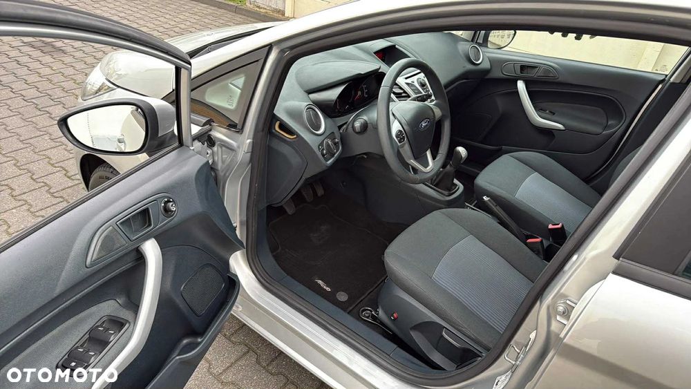 Ford Fiesta 1.25 Champions Edition - 7