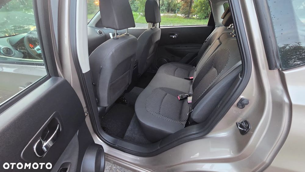 Nissan Qashqai - 11
