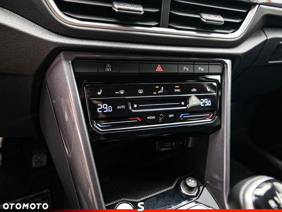 Volkswagen T-Roc 1.5 TSI Style - 17