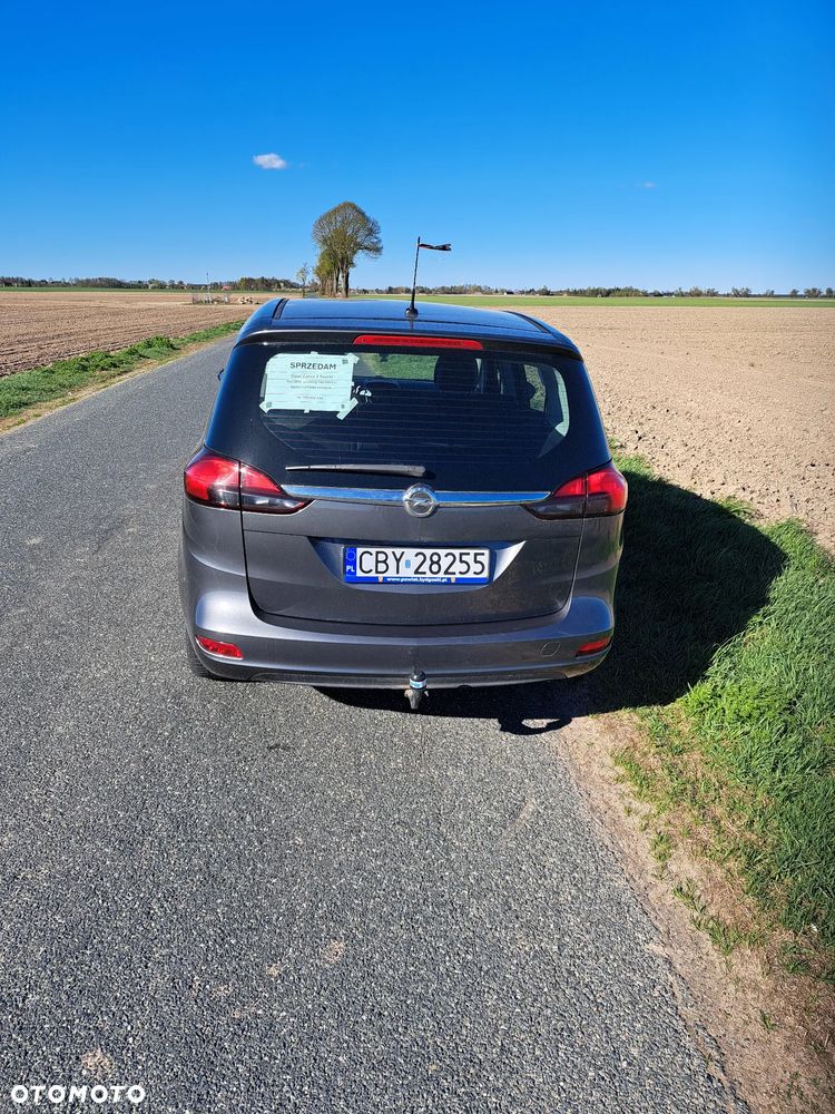 Opel Zafira - 17