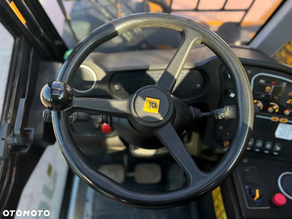 JCB 525-60 - 29