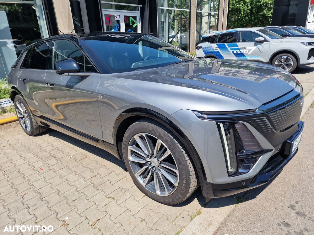 Cadillac Lyriq Sport - 2
