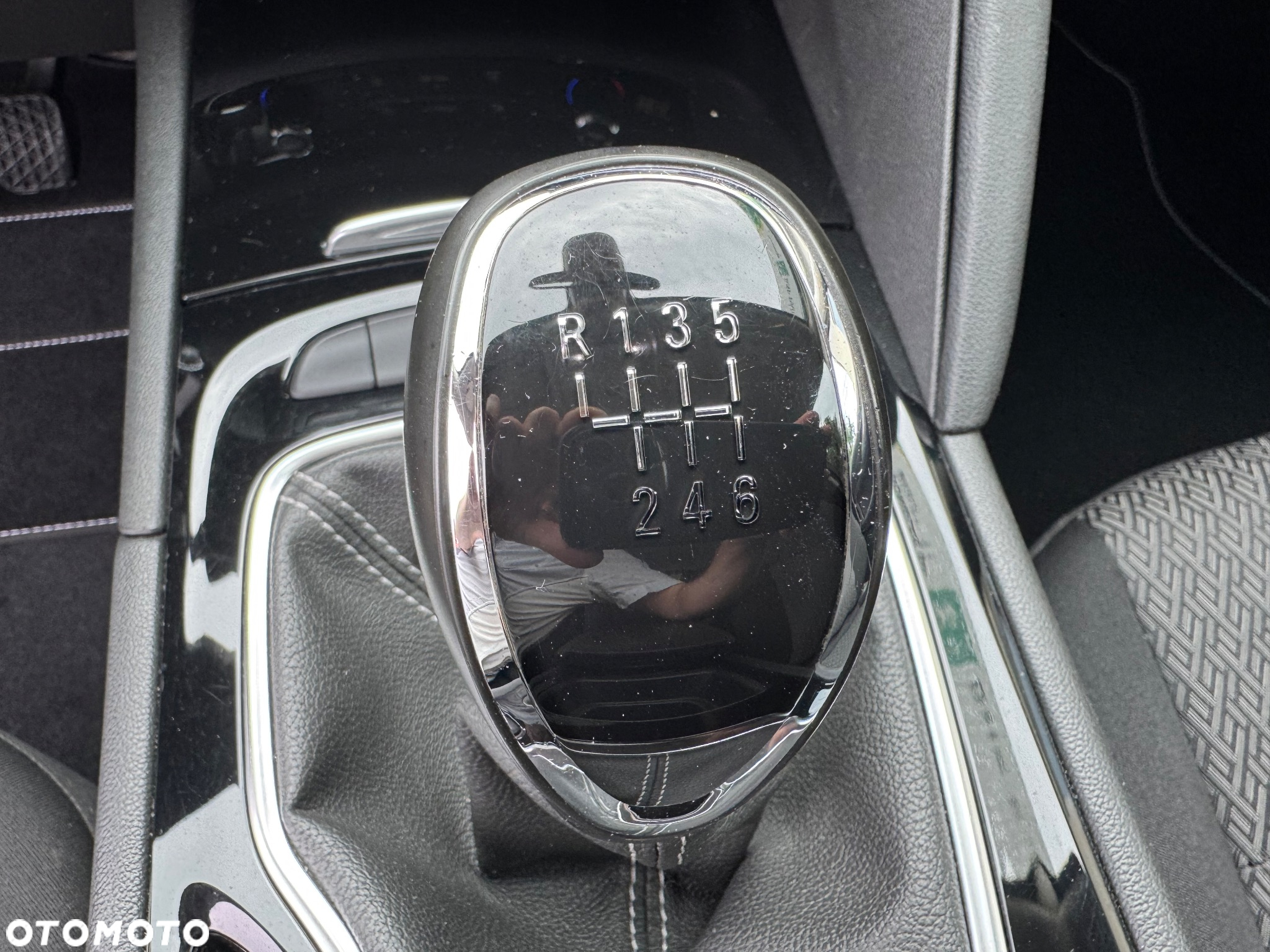 Opel Insignia 1.5 T Innovation S&S - 13