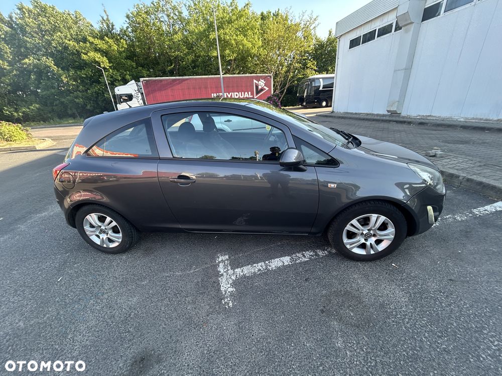 Opel Corsa 1.3 CDTI DPF EcoFLEX Start/Stop Edition - 2