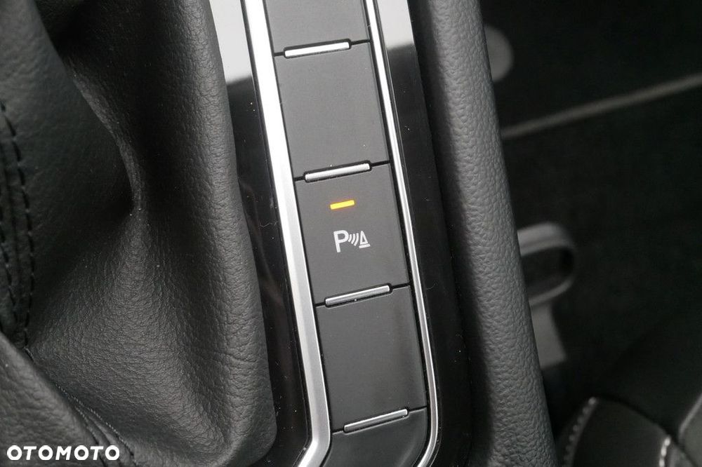 Volkswagen Arteon 2.0 TSI Elegance DSG - 19