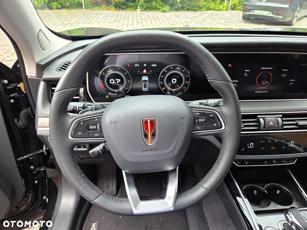 Hongqi HS5 2.0T AWD - 11