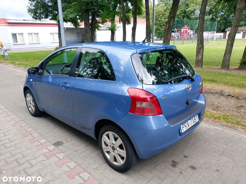 Toyota Yaris - 3