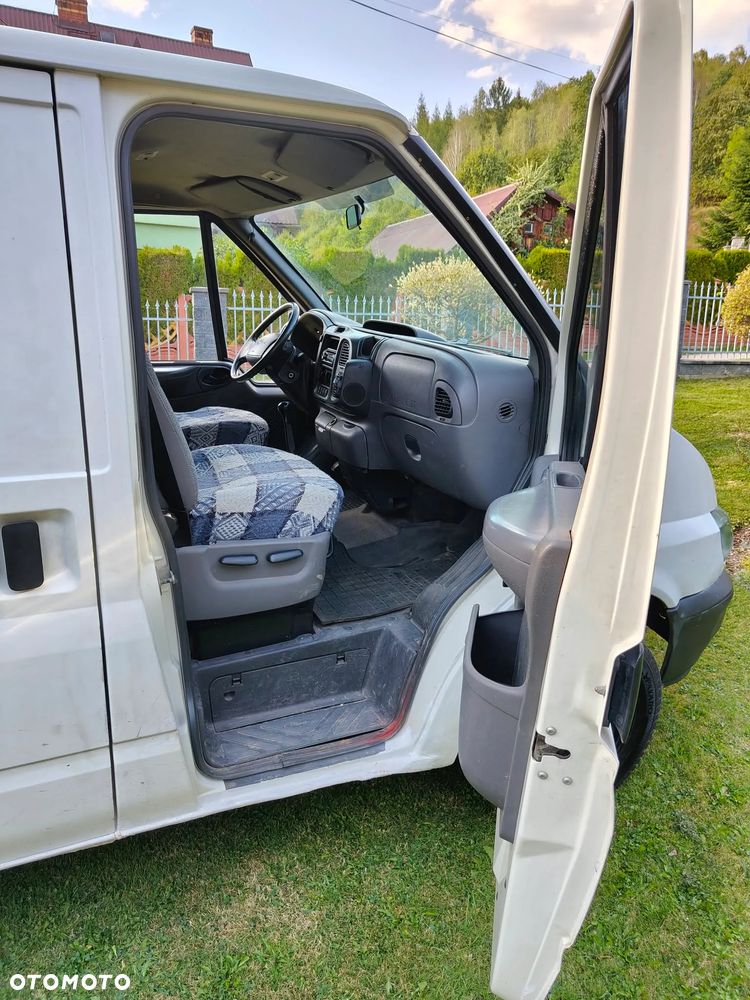 Ford Transit - 7