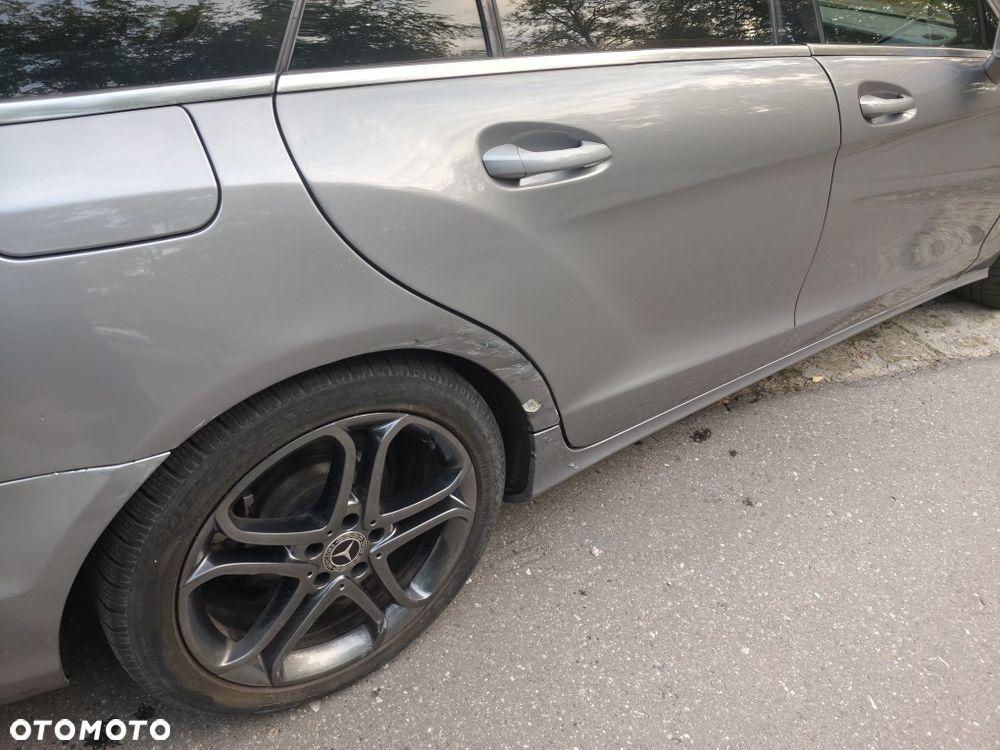 Mercedes-Benz CLS - 6