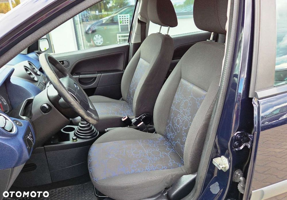 Ford Fiesta - 20
