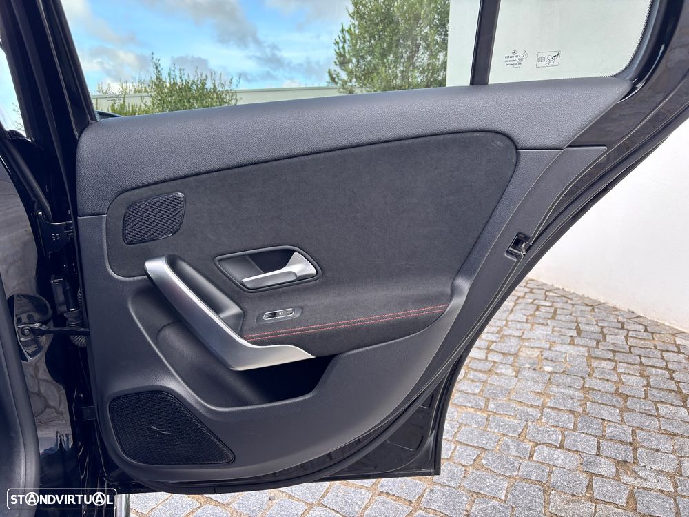 Mercedes-Benz A 35 AMG 4Matic - 22