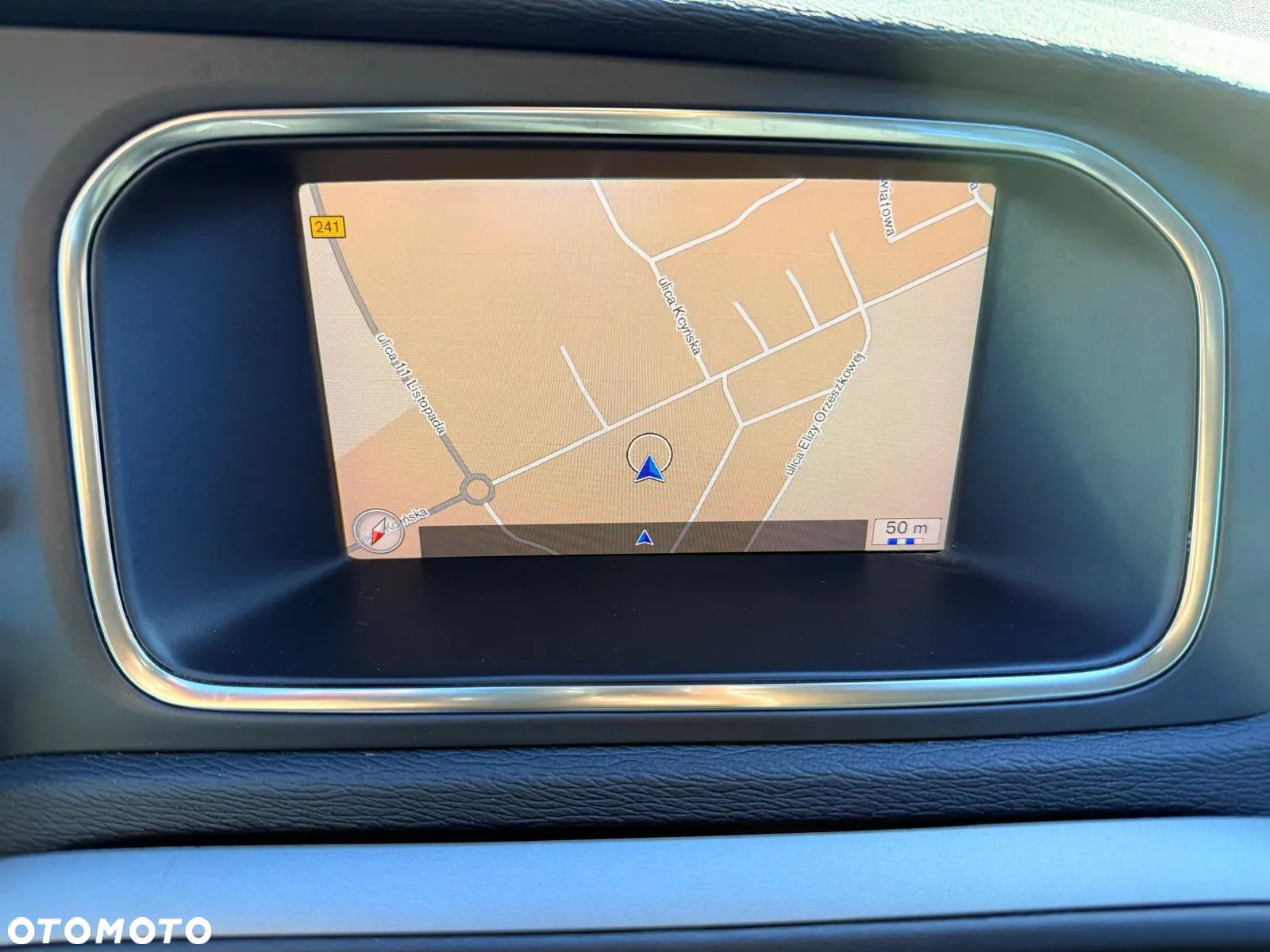 Volvo V40 T2 Kinetic - 26