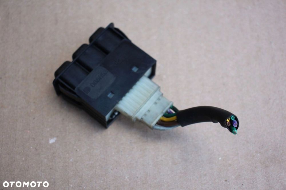 Przełącznik włącznik klimatyzacji BMW 5 e34 - 2