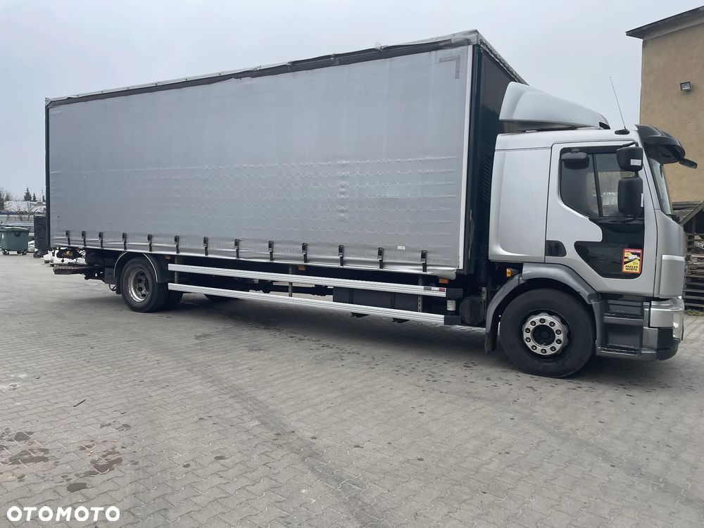 Volvo FL - 4