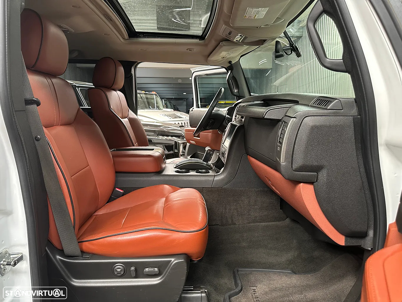 Hummer H2 6.2L V8 SUT - 29