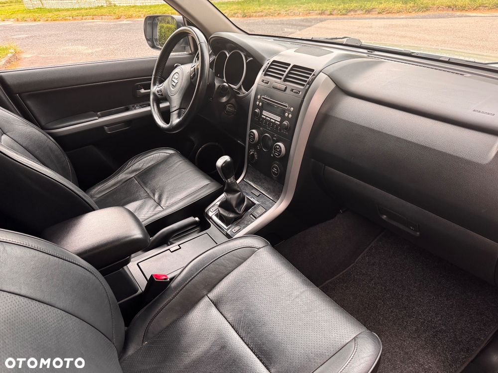 Suzuki Grand Vitara 1.9 DDiS De Luxe - 16